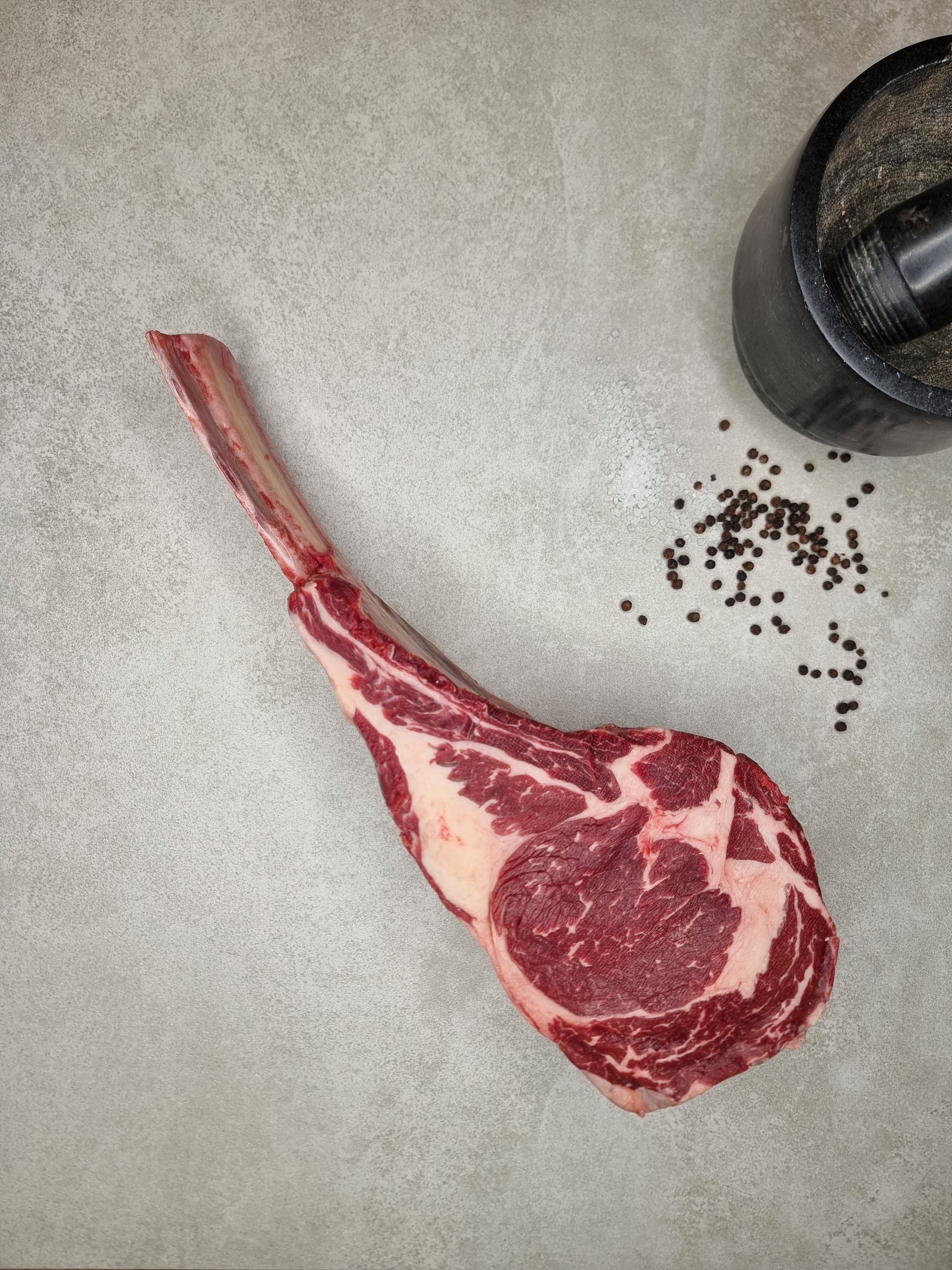 Bio Färsen Tomahawk Steak Detailansicht